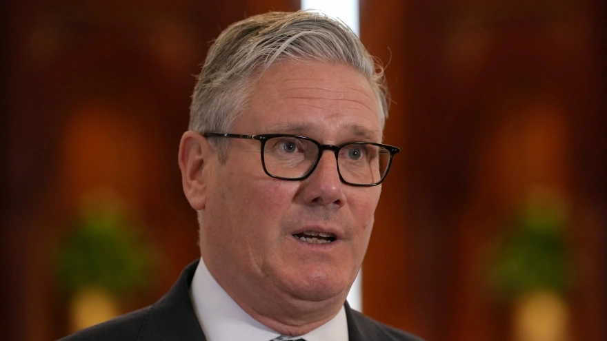 Anh và Mỹ thảo luận các lựa chọn quân sự cho eo biển Hormuz